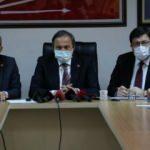 CHP'li genel başkan yardımcıları rüşvetten tutuklanan başkana sahip çıktı