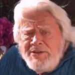 C&uuml;neyt Arkın'ın yeni yıl duası sosyal medyayı salladı