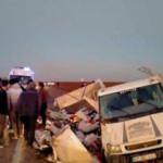 Mardin'de tarım işçilerini taşıyan kamyonet devrildi: 22 yaralı