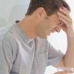 Geçmeyen baş ağrısı beyin tümörü belirtisi olabilir