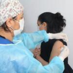 Bilim Kurulu &Uuml;yesi &Ccedil;in aşısının yan etkilerini a&ccedil;ıkladı!