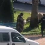 Antalya&rsquo;da polis memurundan i&ccedil;leri ısıtan davranış