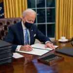 ABD'nin 46. Başkanı Biden görevdeki ilk haftasında 43 resmi karara imza attı