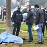 Boş arazide erkek cesedi bulundu