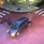 Feci kaza! Bisikletli havada b&ouml;yle takla attı