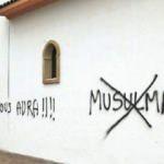 Nefret salgını: M&uuml;sl&uuml;manlara saldırı y&uuml;zde 53 arttı