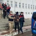 300 metre telefon kablosunu &ccedil;aldılar: 80 hanenin iletişimi kesildi