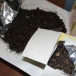 Ucuz çay diye satın aldı! Paketleri açtığında hayatının şokunu yaşadı