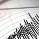 Son dakika: İzmir'de 4.8 büyüklüğünde deprem!