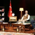 Esenler'de "Yunus Emre'den Mehmet Akif'e Anadolu İrfanı: Şiir ve Şuûr" çevrimiçi düzenlendi