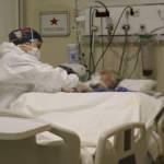 Kovid-19 yoğun bakım hemşireleri: "Koronavirüs hastaları denizde boğuluyormuş hissi yaşıyor"