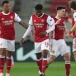 Arsenal'i Aubameyang kurtardı!