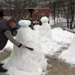 Düzceli çiftçi en büyük hayali olan peri bacalarına gidemeyince kardan heykelini yaptı!