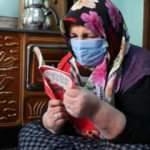 Okuma aşkı sayesinde hastalıklarından kurtuldu