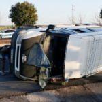 Şanlıurfa'da tarım işçilerini taşıyan minibüs devrildi!