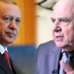 Yunan Türkolog: Erdoğan'ı yıkıp 'Dişi Kurdu' iktidara getireceklerdi