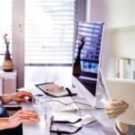 Uzmanından dijital göz yorgunluğu uyarısı: 20 saniye uzaktaki bir nesneye bakın!