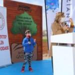 Başkan Şahin konuştu Down Sendromlu çocuk taklit etti