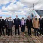 Başkan Şahin makinist koltuğuna oturarak Milli Elektrikli Tren’i test etti