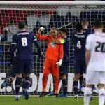 Yusuf Yazıcı penaltı kaçırdı! PSG farklı kazandı!