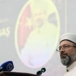 Diyanet İşleri Başkanı Erbaş Diyarbakır'da STK temsilcileri ve kanaat önderleriyle buluştu