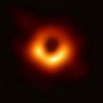 Kara deliğin etrafındaki manyetik alan ilk defa görüntülendi