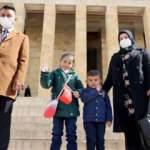 Hakkarili k&uuml;&ccedil;&uuml;k Hira'nın Anıtkabir hayali ger&ccedil;ek oldu