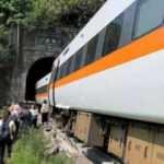 Tayvan'da tren kazası: En az 54ölü