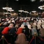 Ayasofya 87 yıl sonra Ramazan'a kavuşuyor