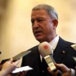 Bakan Akar anlattı: Çay taşıyan binbaşıya 'Ne oldu' diye sorduk...