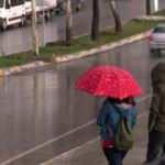 Meteoroloji uyarmıştı! İstanbul'da kar s&uuml;rprizi