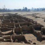 Mısır'da 3 bin yıllık antik kent bulundu