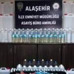 Şüphelenilen kamyonette 297 litre kaçak alkol ele geçirildi