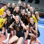 VakıfBank final serisinde 1-0 öne geçti