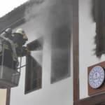 Bakan Selçuk'un açtığı Masal Evi'nde korkutan yangın