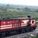 Makinist treni durdurdu, kurye iftarlık siparişini yetiştirdi