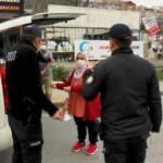 'Markete çıktık' diyen çift cezadan kurtulamadı