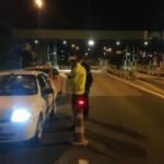 Seyahat kısıtlaması başladı, izin belgesi olmayanlara ceza kesildi