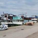 Yasak başladı, Karadeniz'de balıkçılar ağ ve teknelerini bakıma aldı