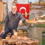 Bursa'da emekli öğretmen ahşap sanatıyla siparişlere yetişemiyor!