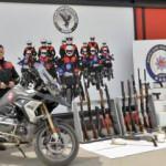 Adana'da ruhsatsız 29 silah ele geçirildi