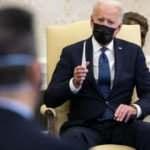 Biden Floyd’un ailesi ile görüştü