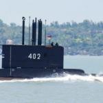 Endonezya'ya ait denizaltı ile irtibat koptu: 53 denizciden haber alınamıyor