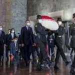 Meclis ve Anıtkabir'de 23 Nisan törenleri