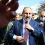 Paşinyan'a yeni şok: Kendilerini zincirlediler