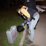 Yol kenarında unutulan çantadan tabanca çıktı