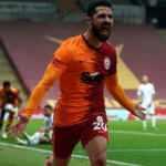 Galatasaray'a Emre Akbaba hayat verdi!