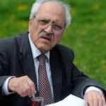 Sezai Karakoç'tan 'soykırım' tepkisi: Bu cesareti Müslümanların dağınıklığından alıyorlar