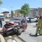 Polis kontrol noktasında feci kaza