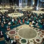 Ayasofya Camii'nde kılınan bayram namazı Yunan basınında